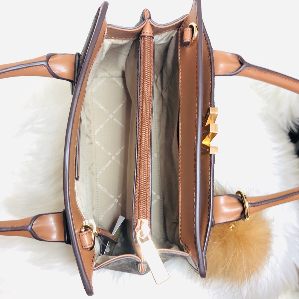 3PCS Michael Kors Montgomery Messenger Wallet Set - Picture 6 of 8